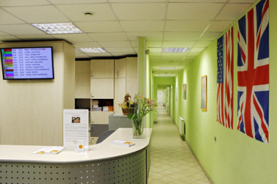 В Orange Language Centre выполнена поставка складных столов