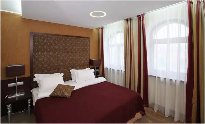 Отель PARK INN SADU